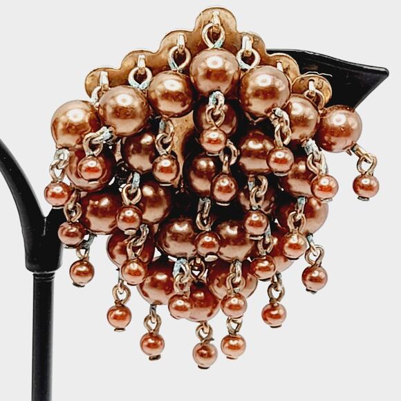 Vintage Brown Beaded Dangle Clip Earrings on Gold Tone Base - Picture 3 of 8